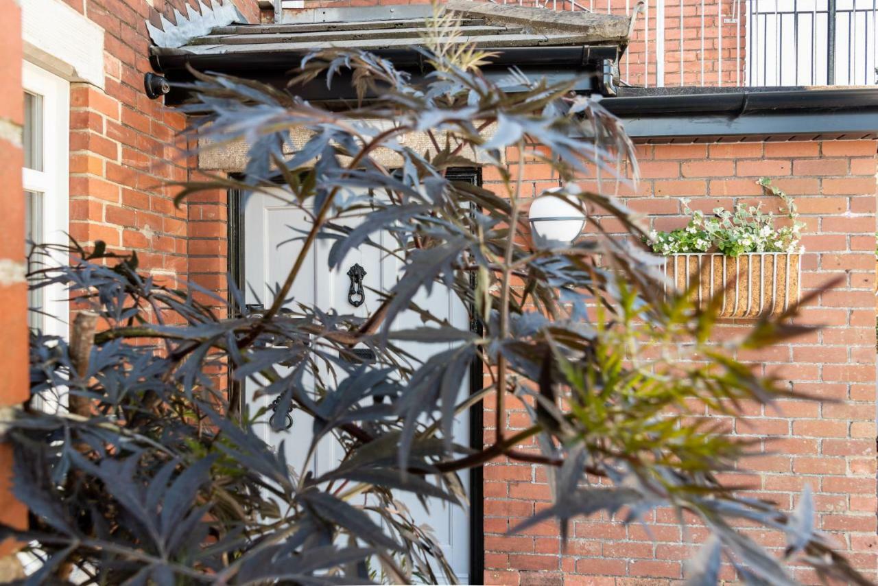 Bed and Breakfast The Dartmouth Boutique B &B Exteriér fotografie